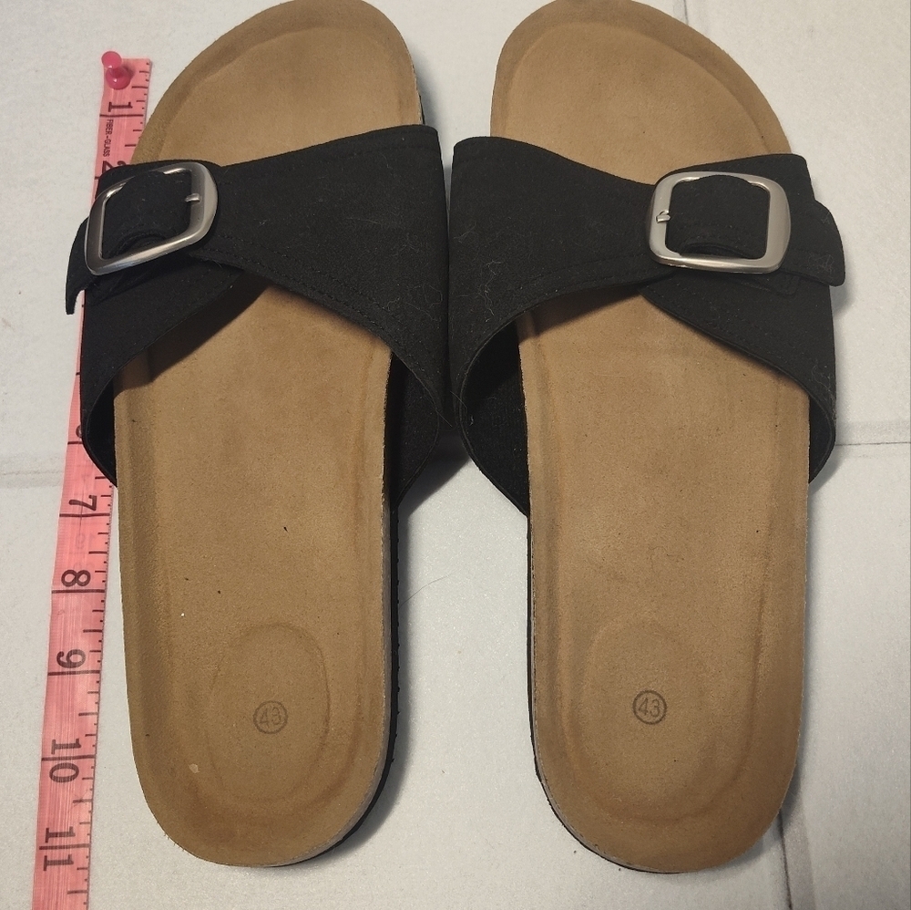 New With Out Box Black Slide Sandals Size 43/ Us11